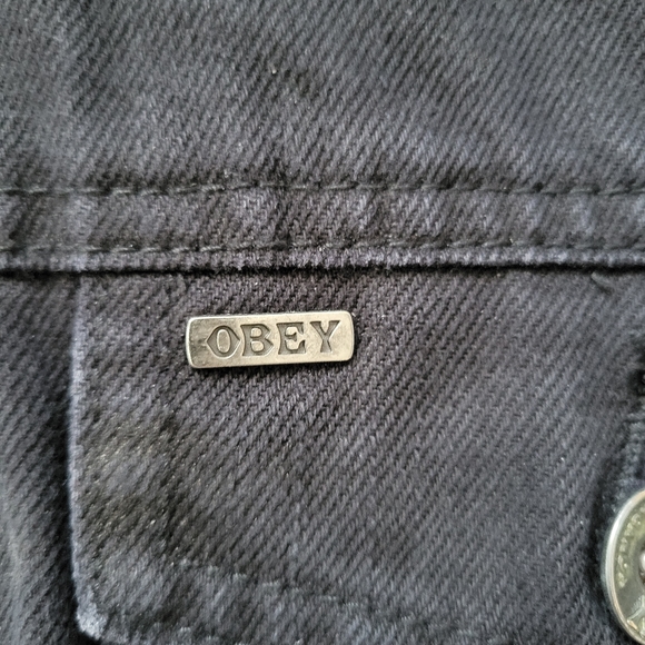 Rare obey denim jacket w/faux leather hoodie - Picture 5 of 11